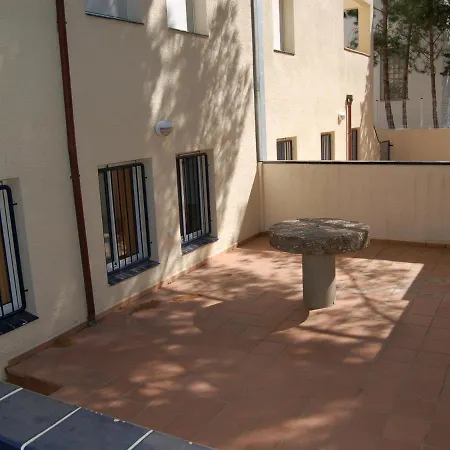 Planta Baja Tranquila Con Terraza, Wifi, Garaje, Satelite A 50m De La Playa En Les Tonyines, - Es-228-13 Llanca