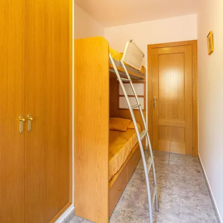 Apartment Planta Baja Tranquila Con Terraza, Wifi, Garaje, Satelite A 50m De La Playa En Les Tonyines, - Es-228-13 Llanca